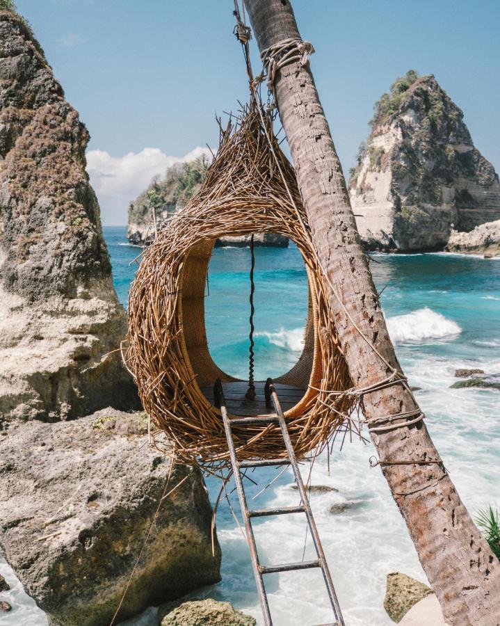 Tropical Glamping Nusa Penida - Private Romantic Seaside Bungalow Diamond Beach Pelilit Экстерьер фото