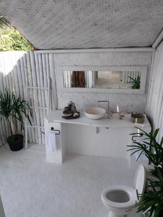 Tropical Glamping Nusa Penida - Private Romantic Seaside Bungalow Diamond Beach Pelilit Экстерьер фото